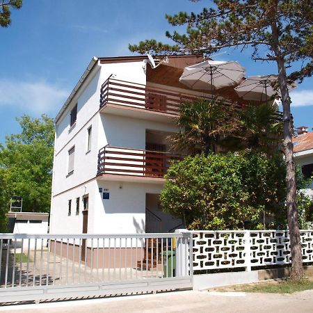 Apartments In Sabunike/Zadar Riviera 7812 Hoek van Holland Ngoại thất bức ảnh